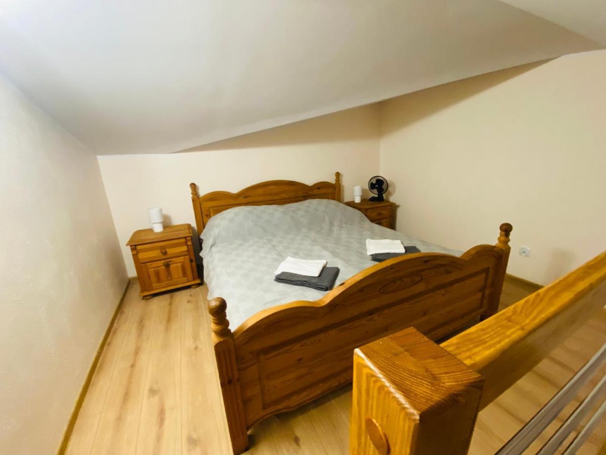 Karczma Pod Jesionem Hotel Brdow Kültér fotó