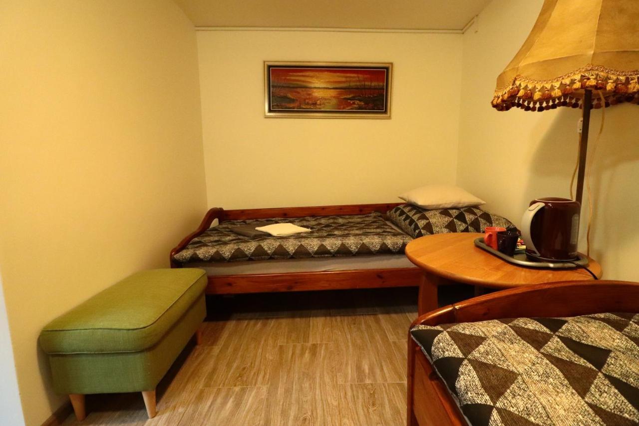 Karczma Pod Jesionem Hotel Brdow Kültér fotó